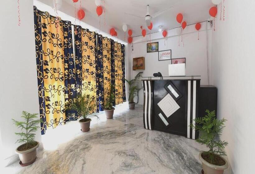 בית מלון כפרי Oyo 18982 Ooak Homes