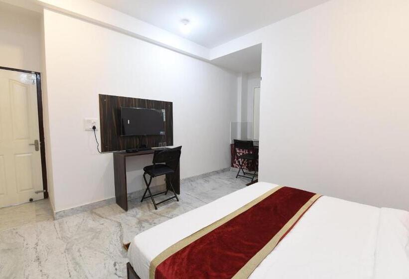 בית מלון כפרי Oyo 18982 Ooak Homes