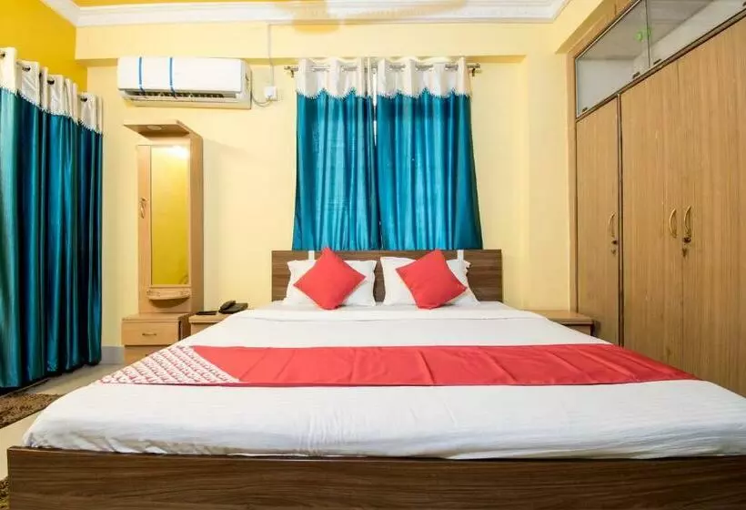 ホテル Oyo 23025 Rudra Guest House