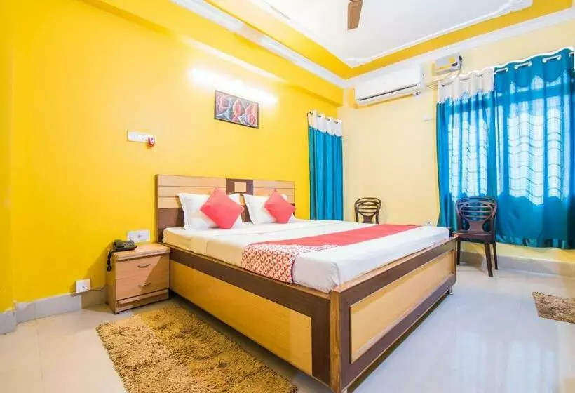 ホテル Oyo 23025 Rudra Guest House
