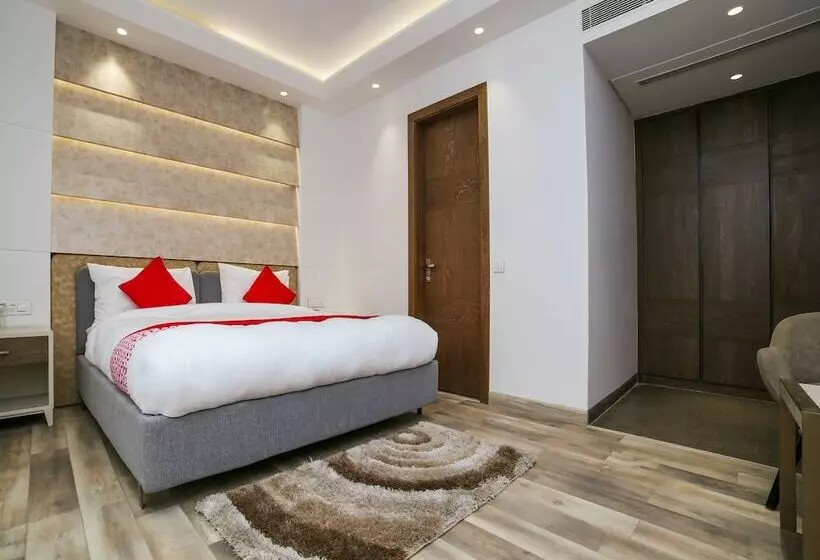 ホテル Townhouse Oak  Dev Palace