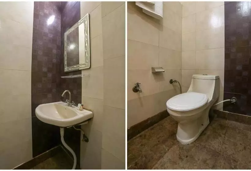 Oyo 19875 Hotel West Delhi Inn