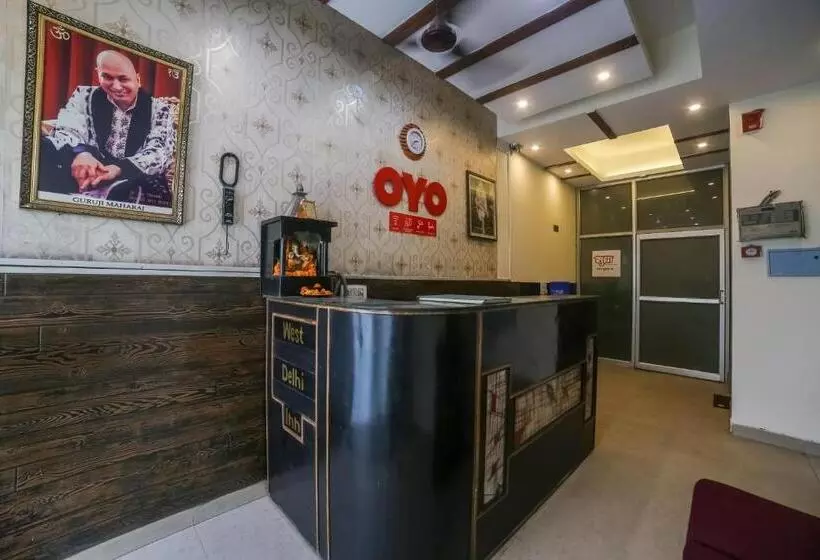 Oyo 19875 Hotel West Delhi Inn
