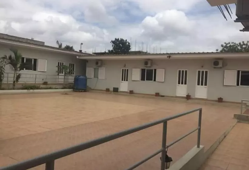 پانسیون Guest House Terezinha