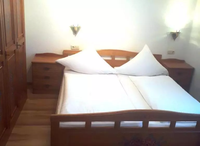 Pension Brix