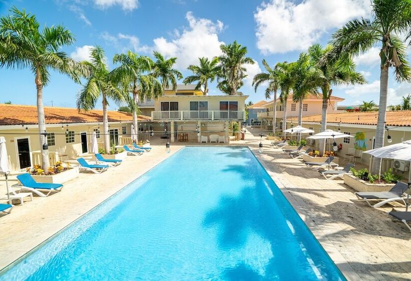 استراحتگاه Delynne Boutique