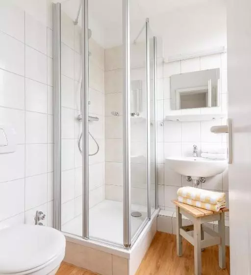 Hotelli Am Sommerbad