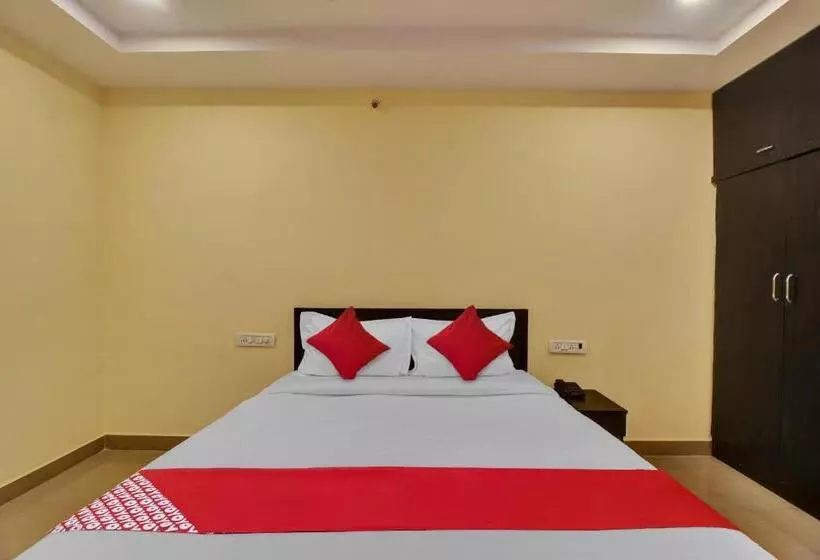ホテル O Srinika Grand Near Shamshabad Airport