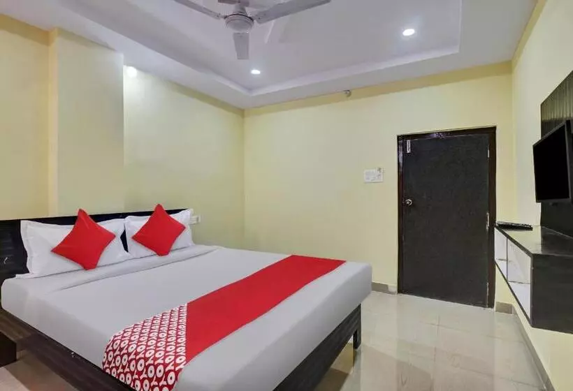 ホテル O Srinika Grand Near Shamshabad Airport