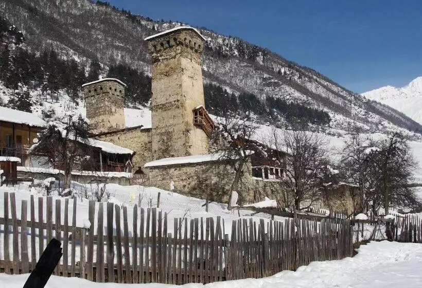 پانسیون Panorama Guesthouse