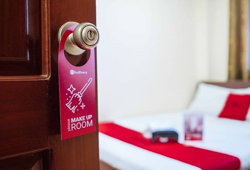 Pension Reddoorz Near Davao International Airport