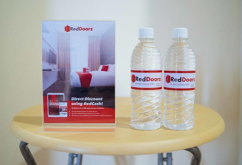 Pension Reddoorz Near Davao International Airport