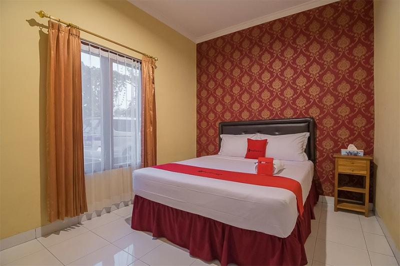פנסיון Reddoorz Near Desa Wisata Kasongan