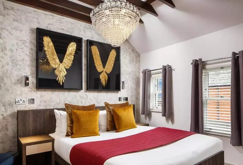 Signature Suites