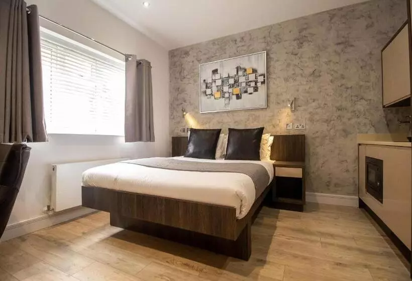 Signature Suites