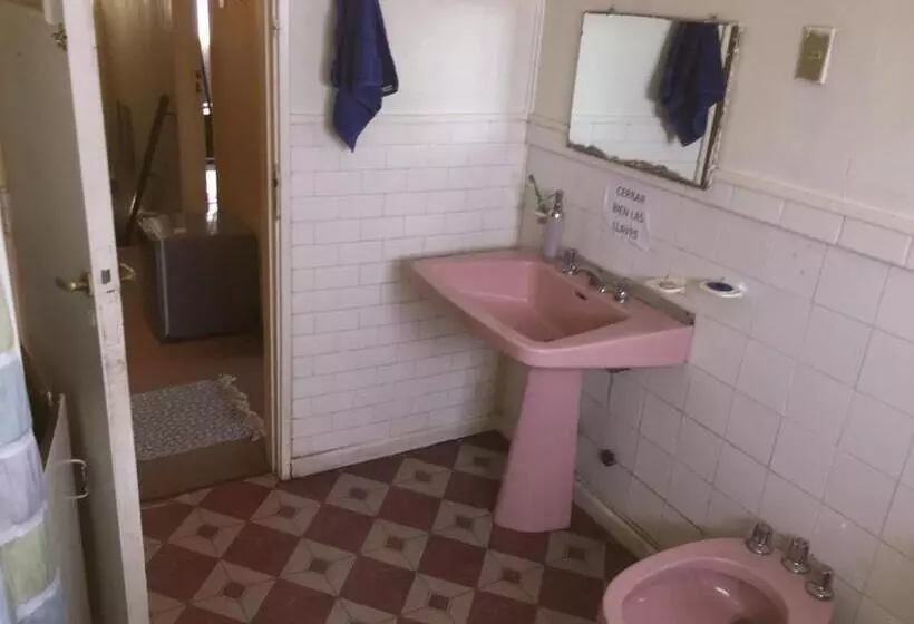 ユースホステル Eliodoro Yañez Casa O Chalet