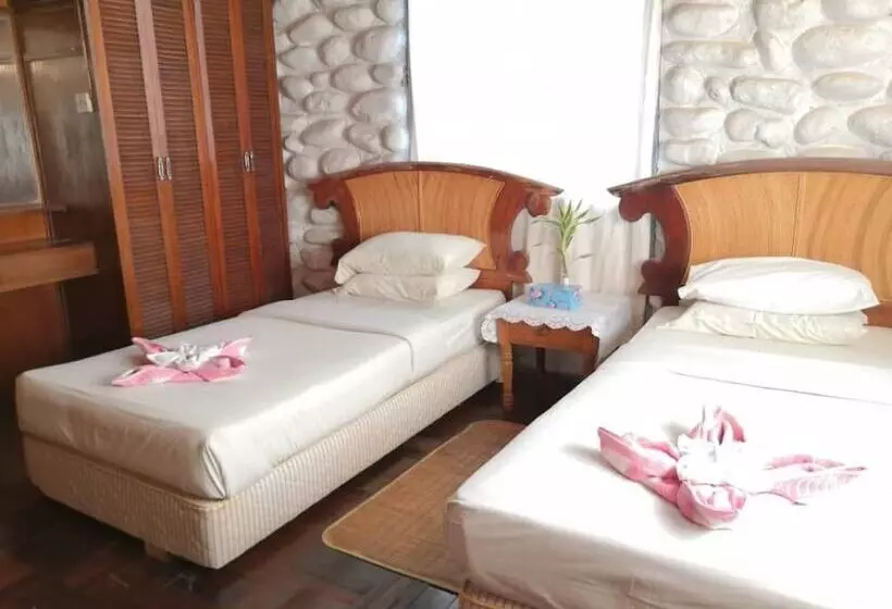Balung River Eco Resort   Hostel