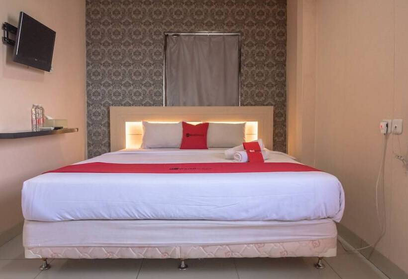 فندق Reddoorz Near Rs Husada