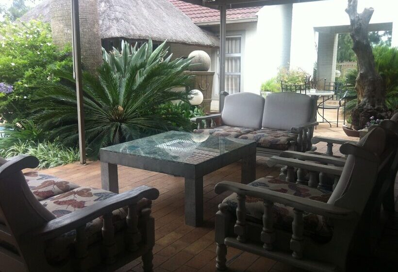 ペンション House And Heart Guest House