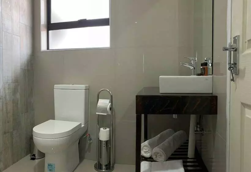 Majatalo House And Heart Guest House