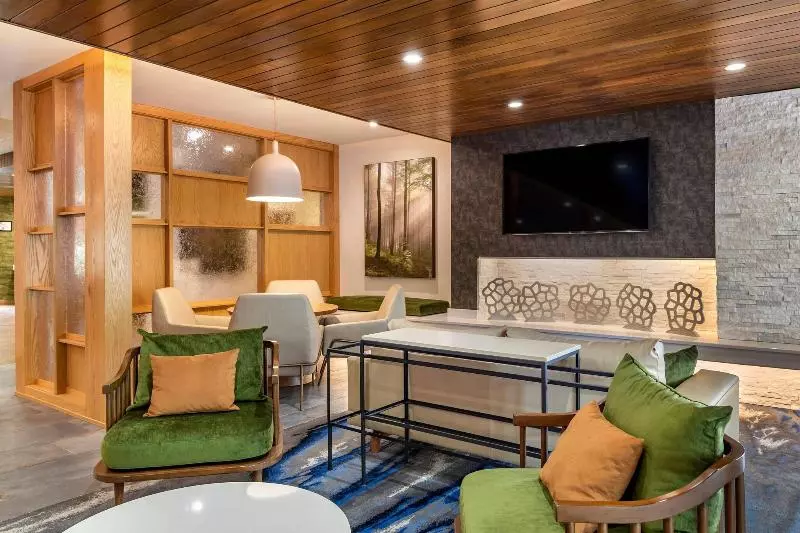 ホテル Fairfield Inn & Suites By Marriott Helen