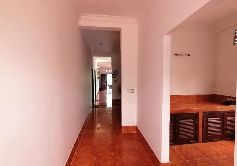 پانسیون Ella S Villa Siem Reap