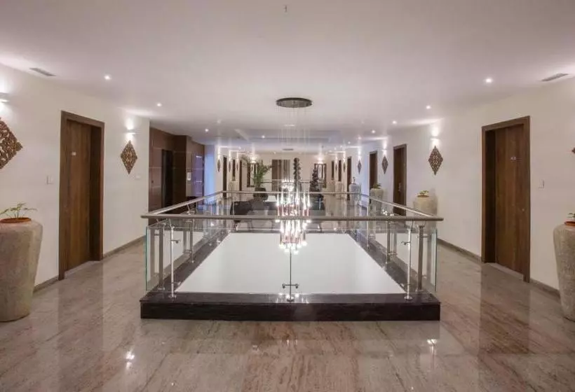 Sapphire Premium Hotel & Suite