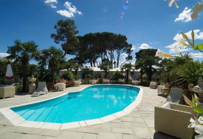 هتل Agriturismo La Rugea Le Spighe