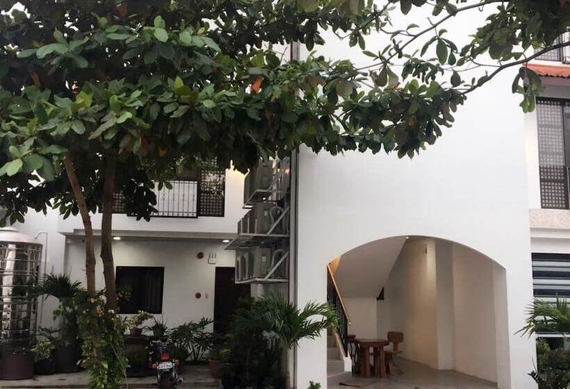 בית מלון כפרי Balai Belen