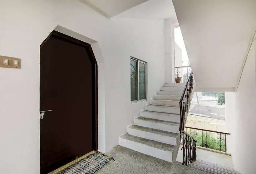ホテル Oyo 24044 Appledoor Service Apartment