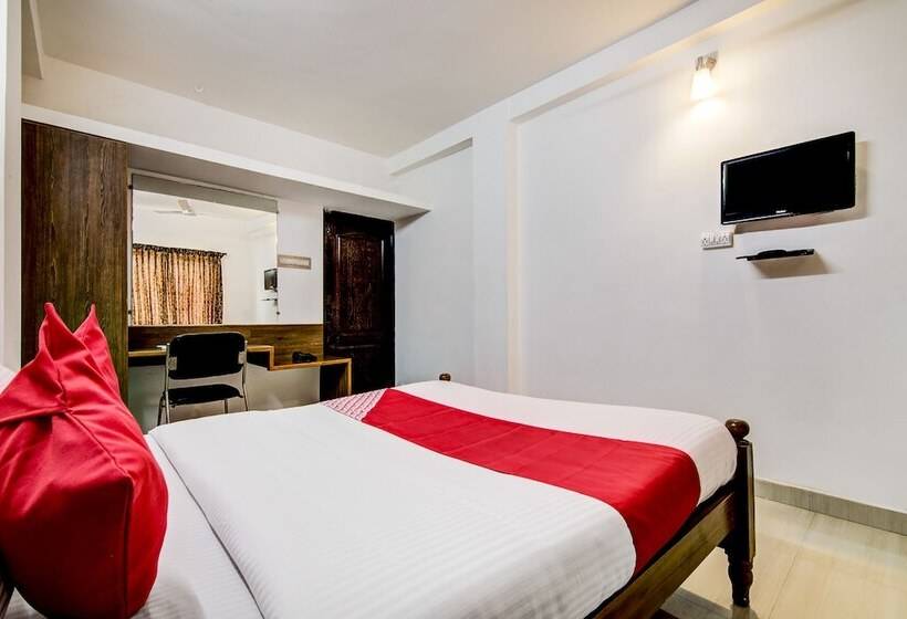 ホテル Oyo 24044 Appledoor Service Apartment