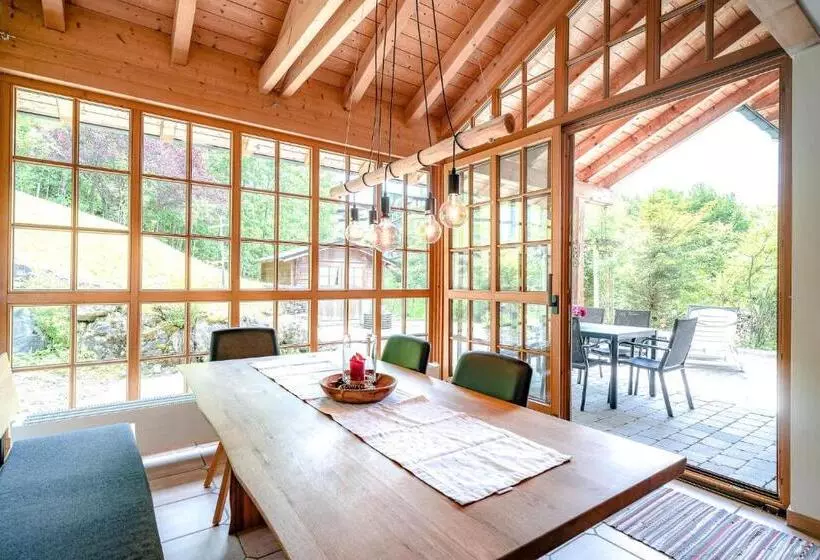 ペンション Alpenhaus Oberstdorf   Bergbahn Unlimited Im Sommer Inklusive