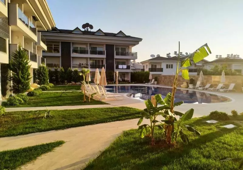 Truemar Hotels & Suites