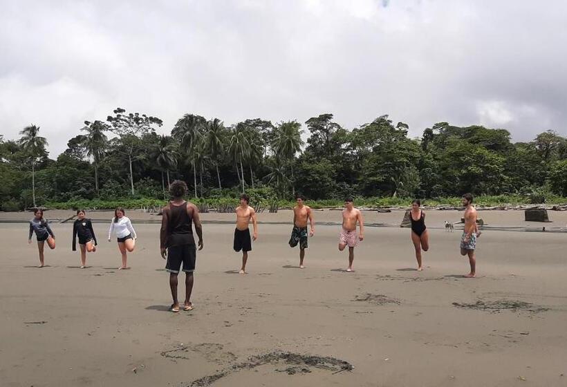 پانسیون Surf House Estilo Libre