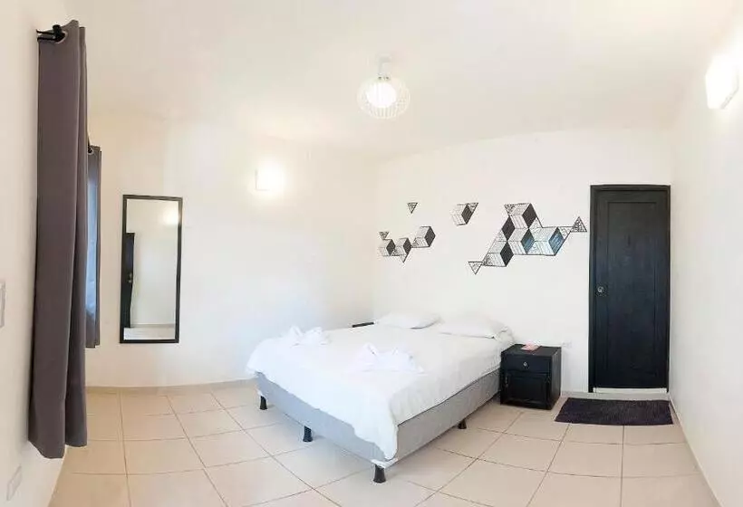 هاستل Zoola Resort San Pedro La Laguna