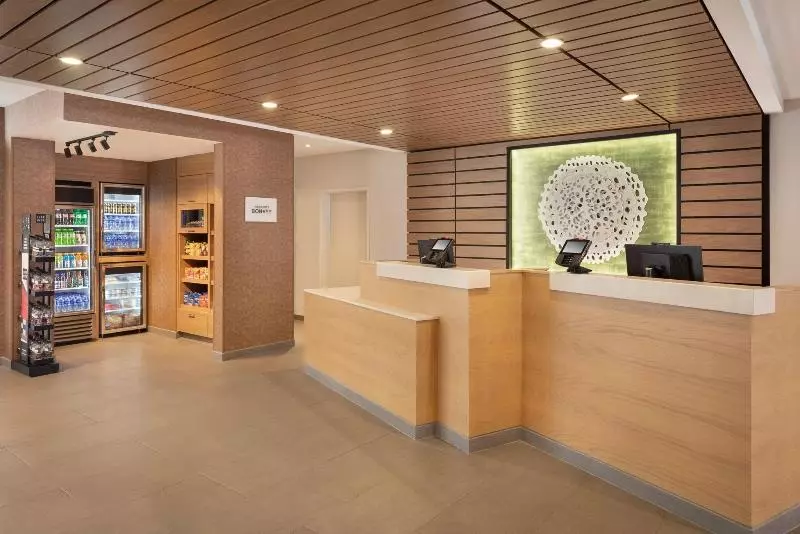 ホテル Fairfield Inn & Suites By Marriott Fresno North/shaw Avenue