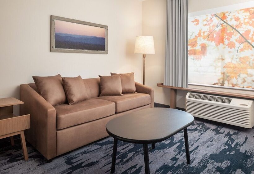 فندق Fairfield Inn & Suites By Marriott Fresno North/shaw Avenue