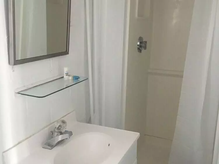 Hotelli Seagrass Inn