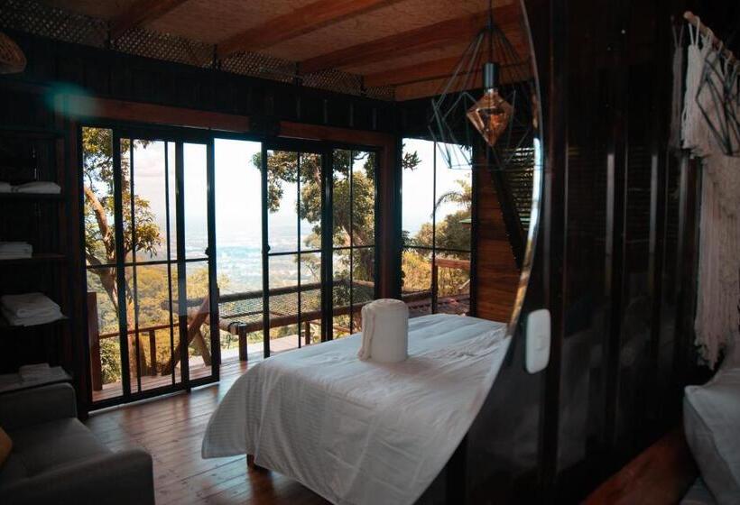 פנסיון Waira Eco Lodge