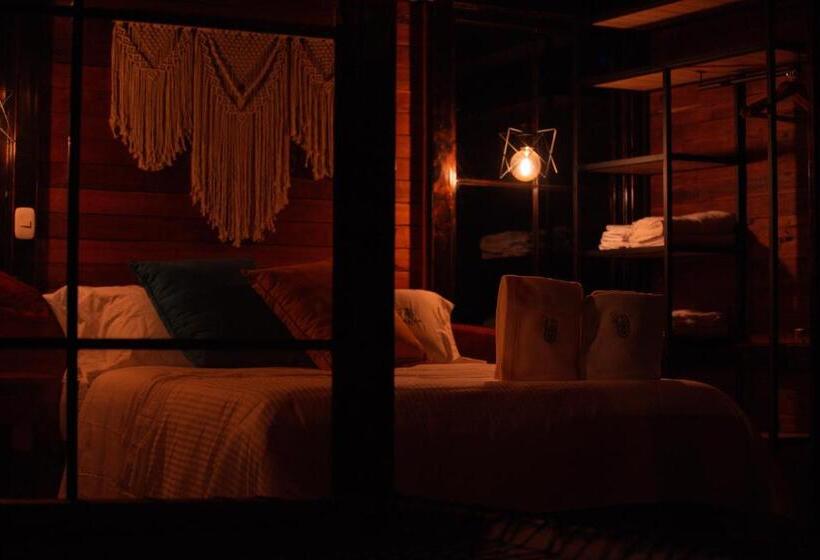 פנסיון Waira Eco Lodge