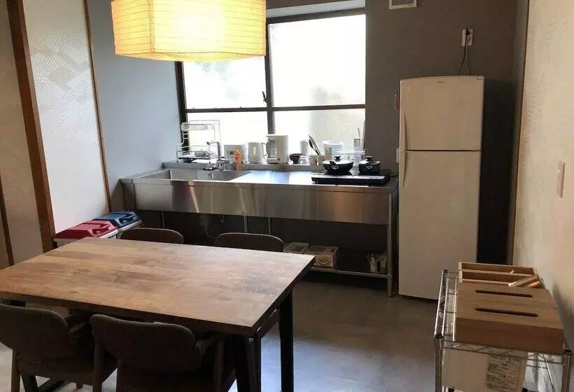 هاستل Santiago Guesthouse Naha