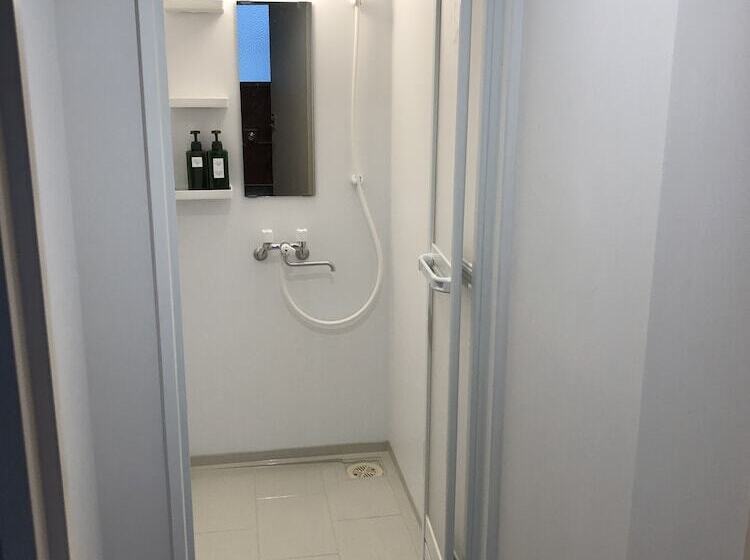 הוסטל Santiago Guesthouse Naha