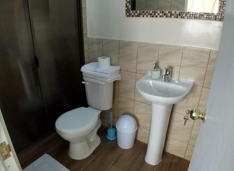 تختخواب و صبحانه Doña Francisca