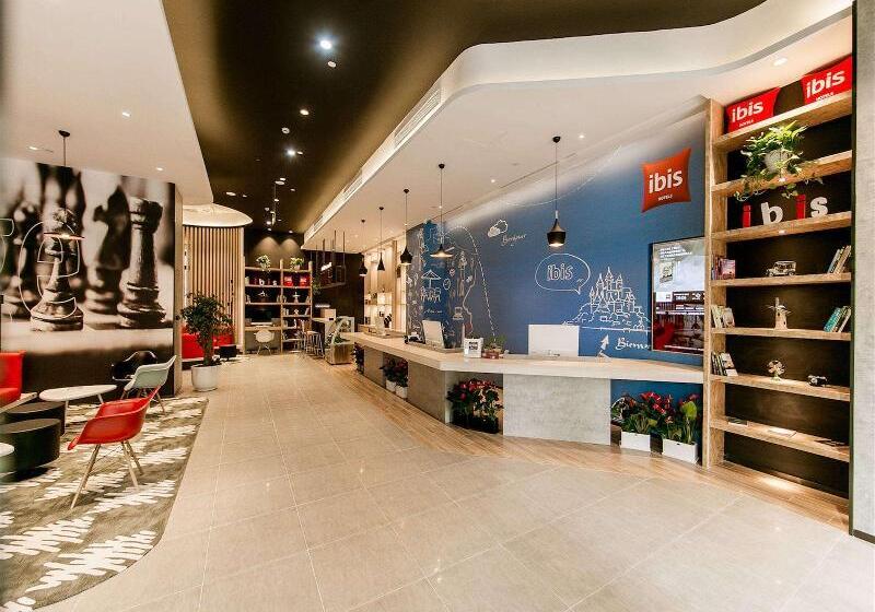 Отель Ibis Haimen South Changjiang Rd