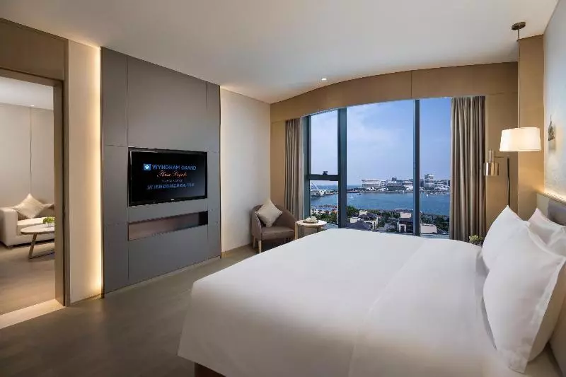 Hotelli Wyndham Grand Plaza Royale Yuzhou Xiamen   Wuyuan Bay