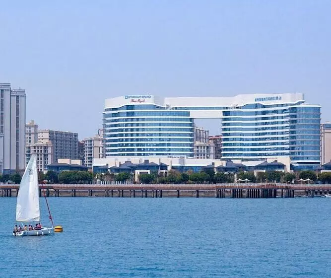 Hotelli Wyndham Grand Plaza Royale Yuzhou Xiamen   Wuyuan Bay