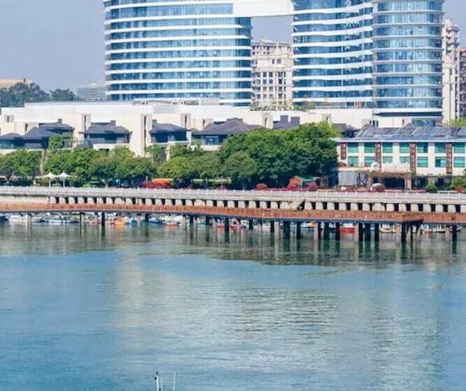 Hotelli Wyndham Grand Plaza Royale Yuzhou Xiamen   Wuyuan Bay