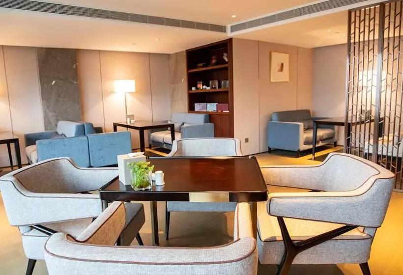 Hotelli Wyndham Grand Plaza Royale Yuzhou Xiamen   Wuyuan Bay