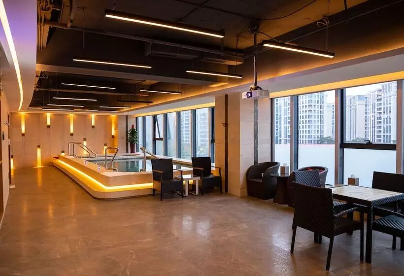 Hotelli Wyndham Grand Plaza Royale Yuzhou Xiamen   Wuyuan Bay