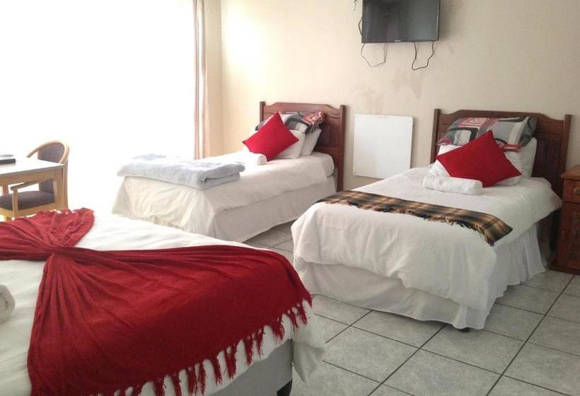 بنسيون Fomo Lodge